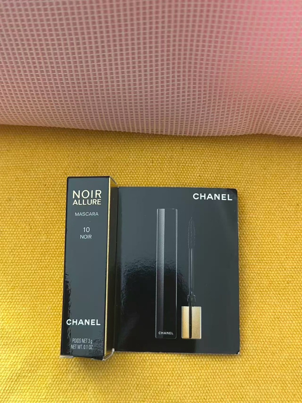CHANEL Noir Allure Mascara in Black with Gold Accents